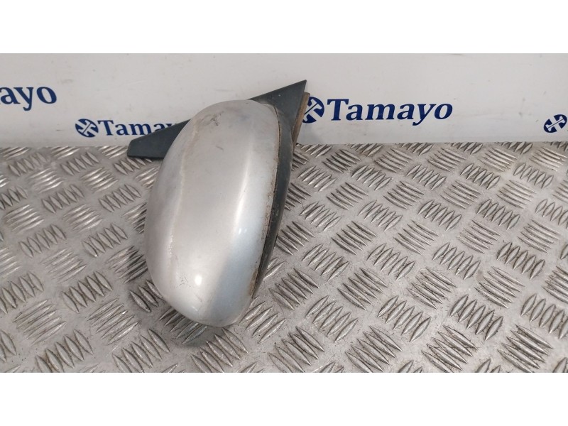 Recambio de retrovisor derecho para audi a2 (8z) 1.4 tdi referencia OEM IAM E9011025 12323390 