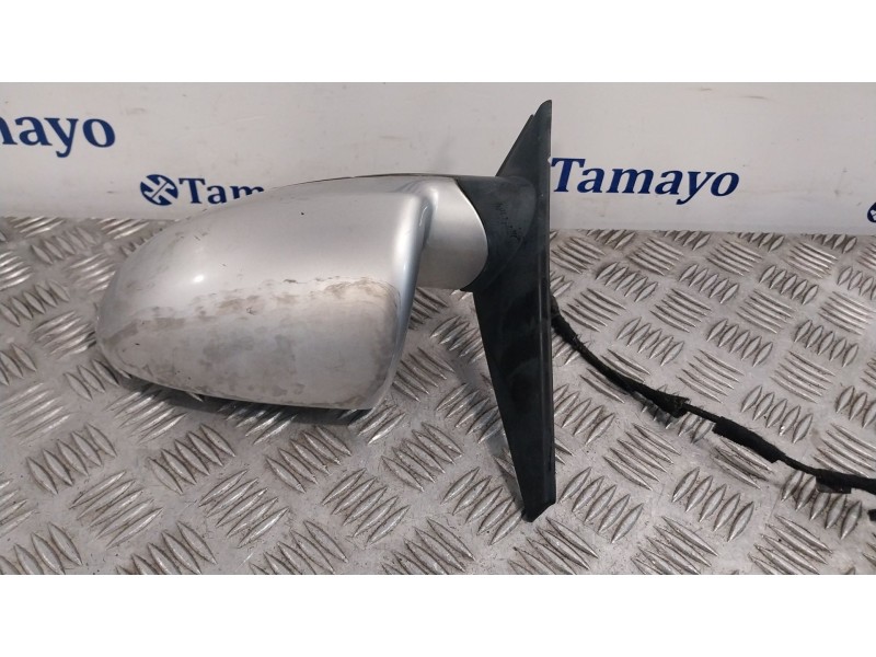 Recambio de retrovisor izquierdo para audi a2 (8z) 1.4 tdi referencia OEM IAM E9011024  