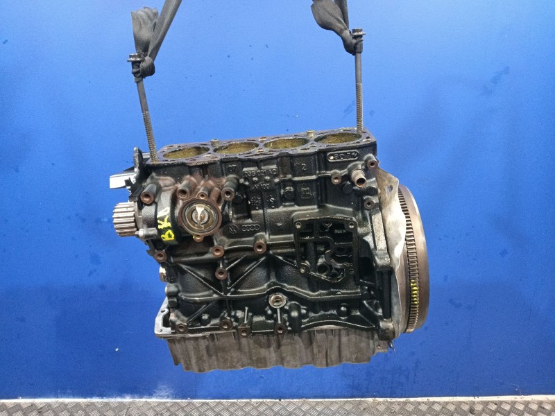Recambio de bloque para volkswagen golf vi (5k1) 2.0 tdi referencia OEM IAM BKD 03G021AG 