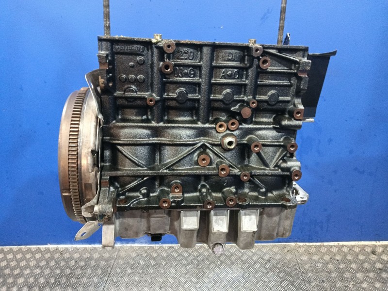 Recambio de bloque para volkswagen golf vi (5k1) 2.0 tdi referencia OEM IAM BKD 03G021AG 