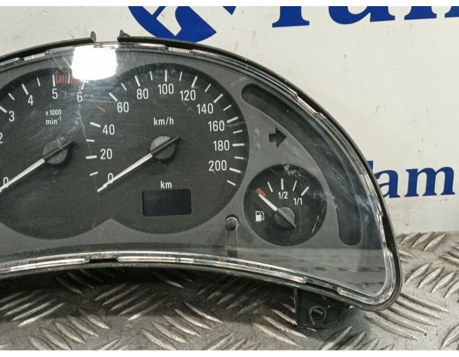 Recambio de cuadro instrumentos para opel combo furgoneta/monovolumen 1.3 cdti 16v referencia OEM IAM 13173347WA 110008988026 87