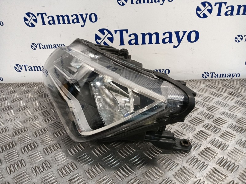 Recambio de faro izquierdo para seat toledo iv (kg3) 1.6 tdi referencia OEM IAM   