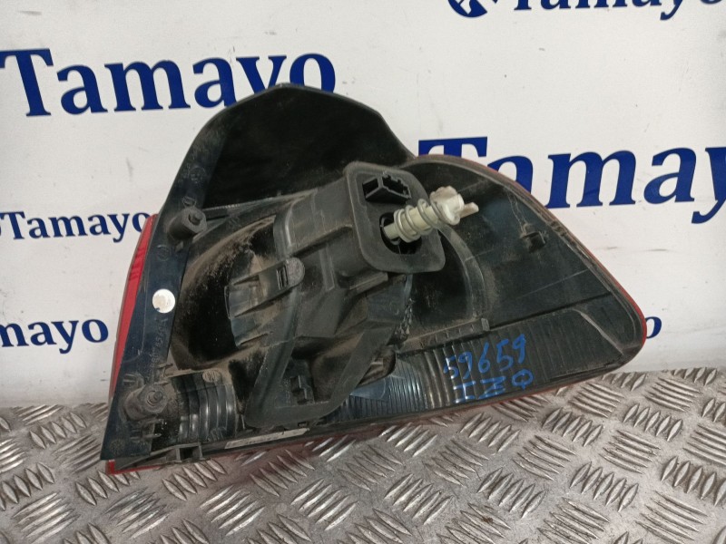 Recambio de piloto trasero izquierdo para volkswagen golf vi (5k1) 1.6 tdi referencia OEM IAM 5K0945095E 89090598 