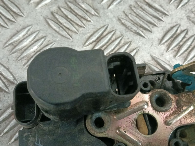 Recambio de cerradura puerta delantera derecha para chevrolet kalos referencia OEM IAM   