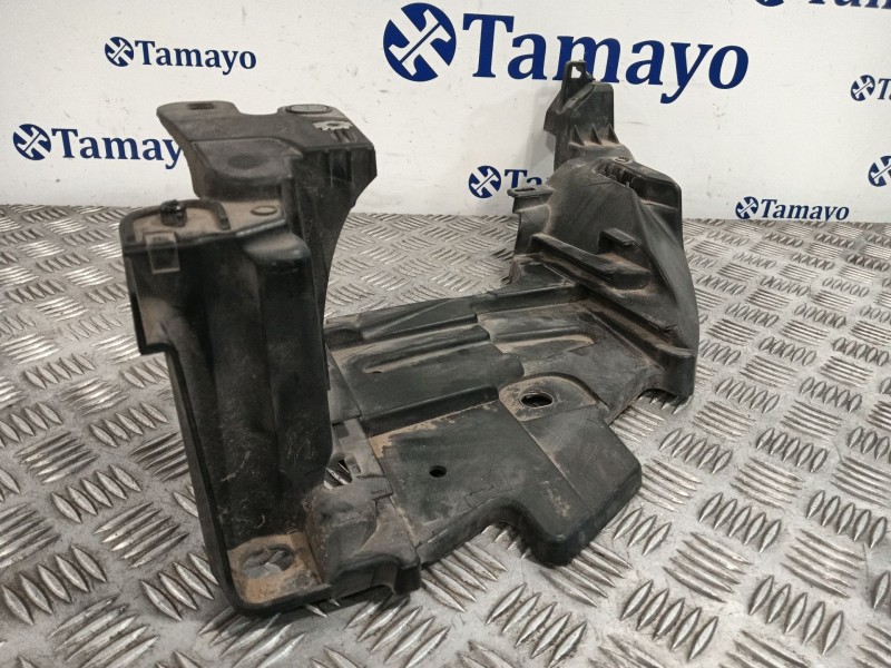 Recambio de soporte faro izquierdo para renault megane iii berlina 5 p referencia OEM IAM 0001030280 622230005R 