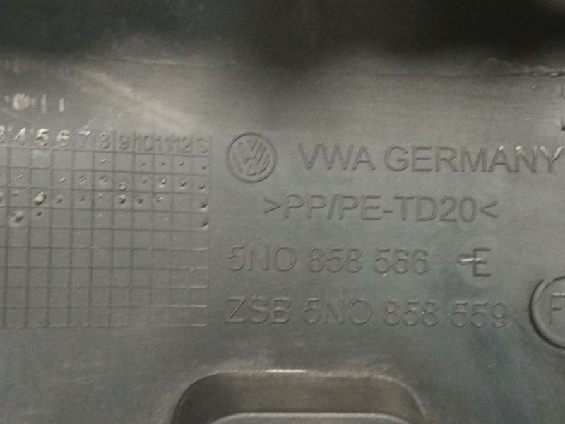 Recambio de moldura para volkswagen golf vi (5k1) 2.0 gti referencia OEM IAM 5NO858566 5N0858566 ZSB5NO858559