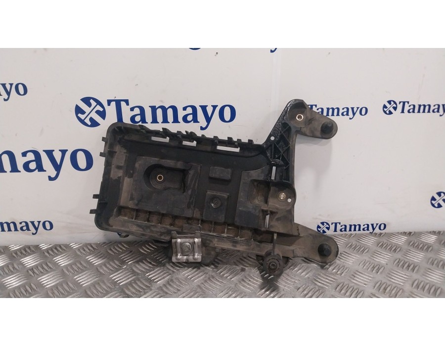 Recambio de soporte bateria para volkswagen golf plus v (5m1, 521) 1.4 tsi referencia OEM IAM 1K0915333  