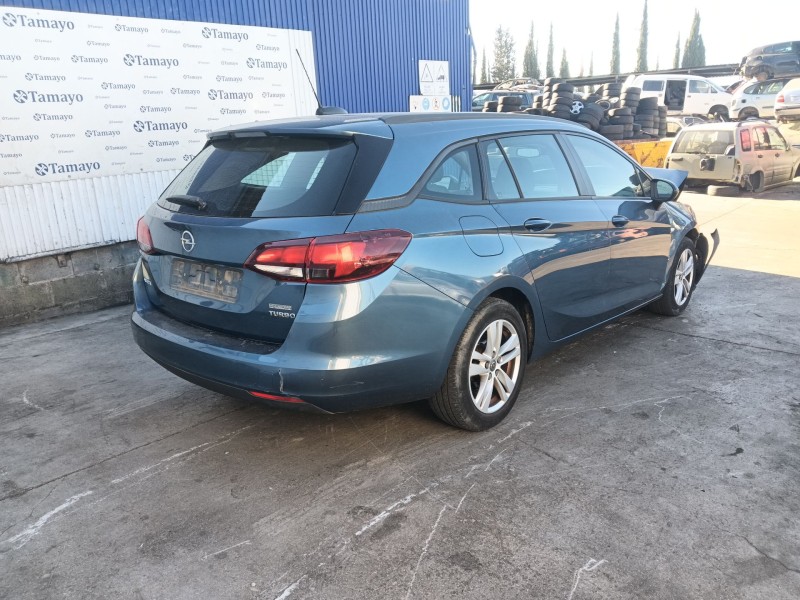 opel astra k sports tourer (b16) del año 2017