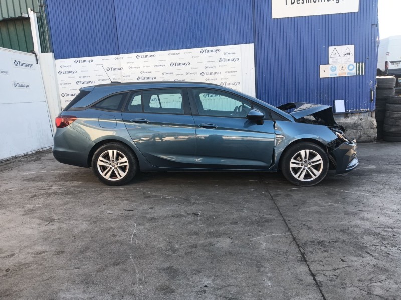 opel astra k sports tourer (b16) del año 2017