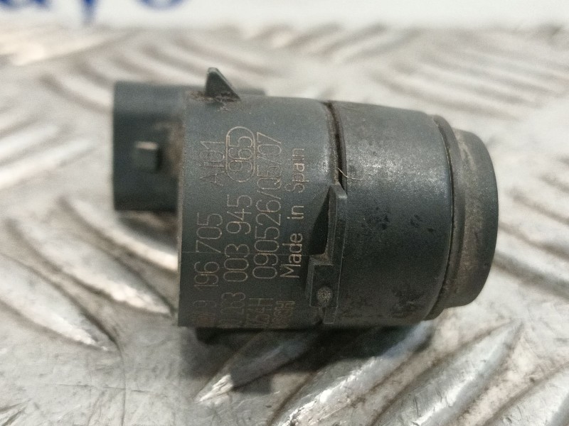 Recambio de sensor aparcamiento delantero para bmw x1 (e84) xdrive 28 i referencia OEM IAM 9196705A 0263003945 
