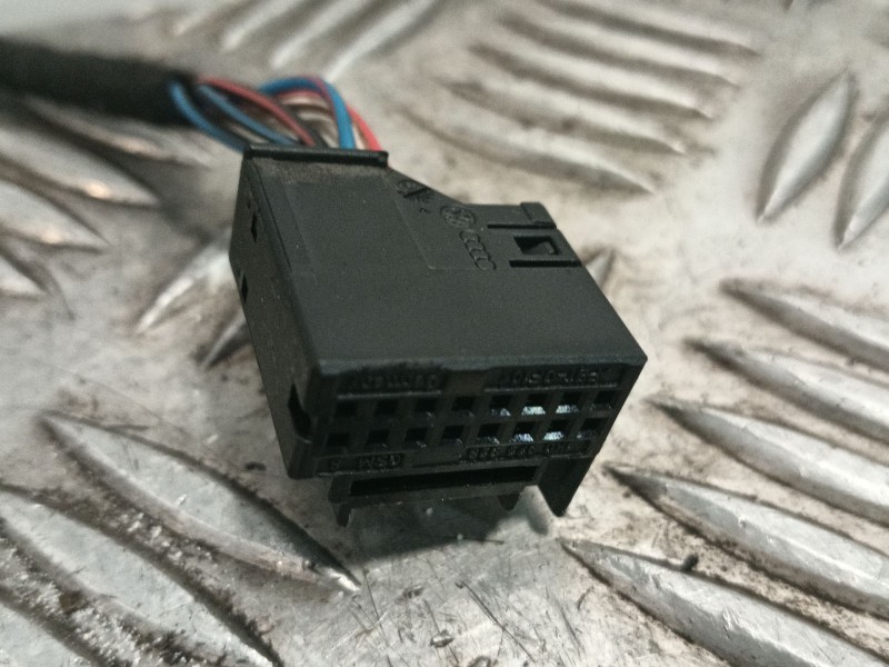 Recambio de retrovisor izquierdo para volkswagen golf v (1k1) 1.4 16v referencia OEM IAM   