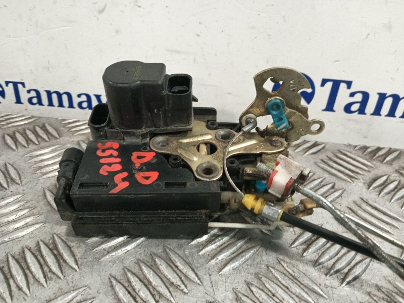 Recambio de cerradura puerta delantera derecha para ssangyong rexton 2.7 turbodiesel cat referencia OEM IAM   