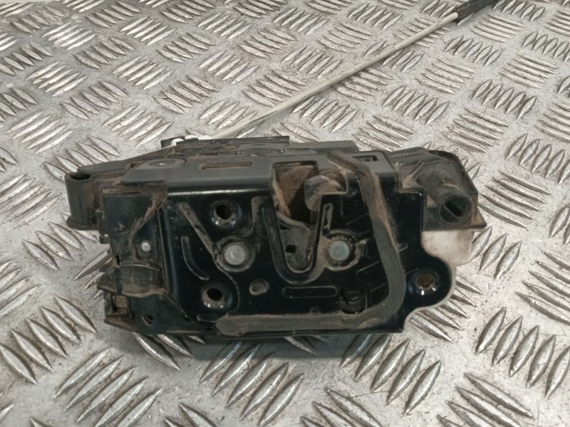 Recambio de cerradura puerta trasera derecha para seat ibiza (6j5) 1.2 tsi referencia OEM IAM 5N1837016E  