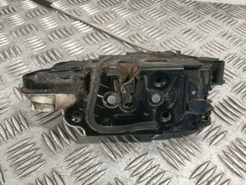 Recambio de cerradura puerta delantera izquierda para seat ibiza (6j5) 1.2 tsi referencia OEM IAM 5N1837015E  