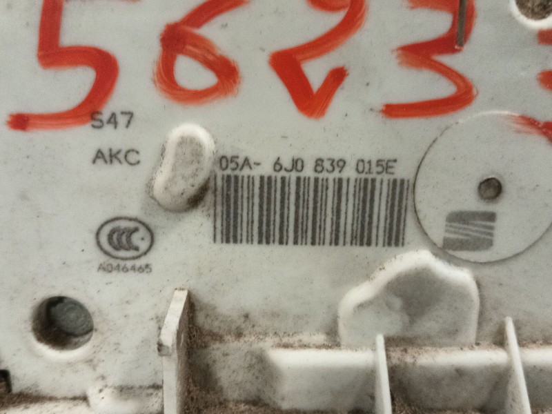 Recambio de cerradura puerta trasera izquierda para seat ibiza (6j5) 1.2 tsi referencia OEM IAM 6J0839015E  