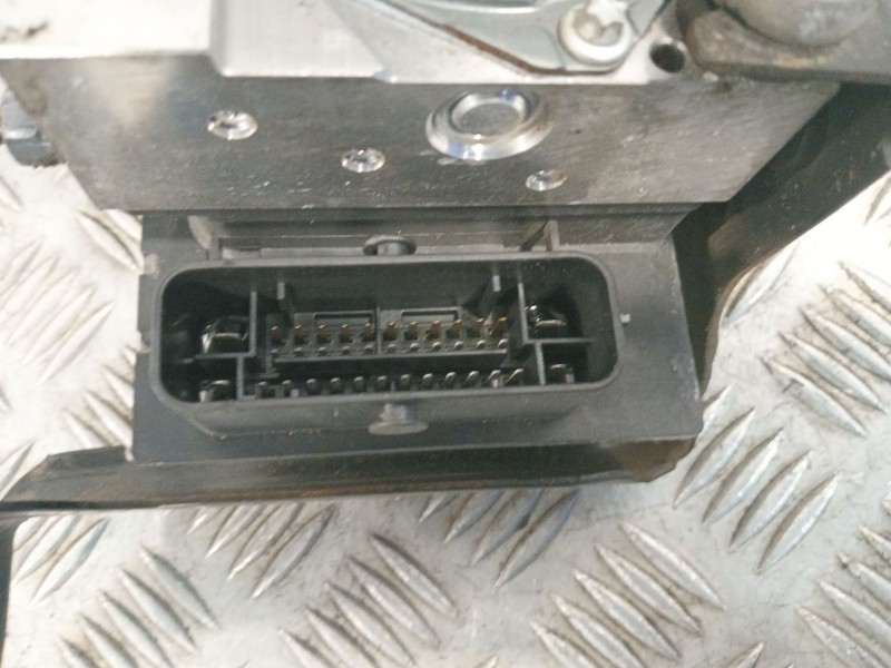 Recambio de abs para peugeot 3008 i monospace (0u_) 1.6 hdi referencia OEM IAM 9674677580  