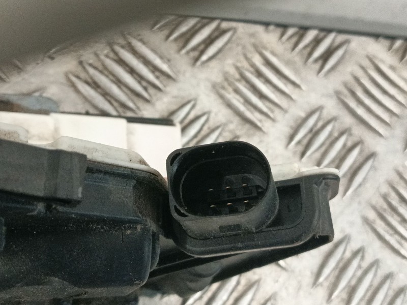 Recambio de cerradura puerta delantera derecha para seat ibiza (6j5) referencia OEM IAM 5N1837016A  