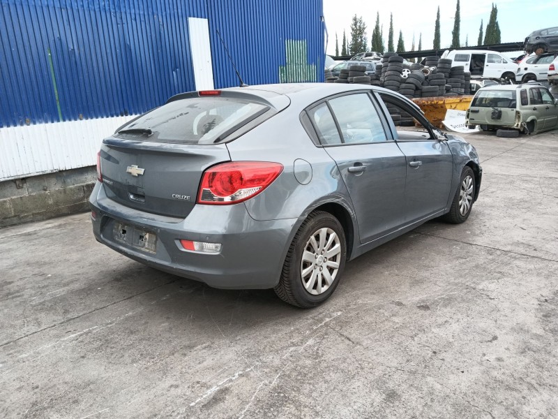 chevrolet cruze hatchback (j305) del año 2014