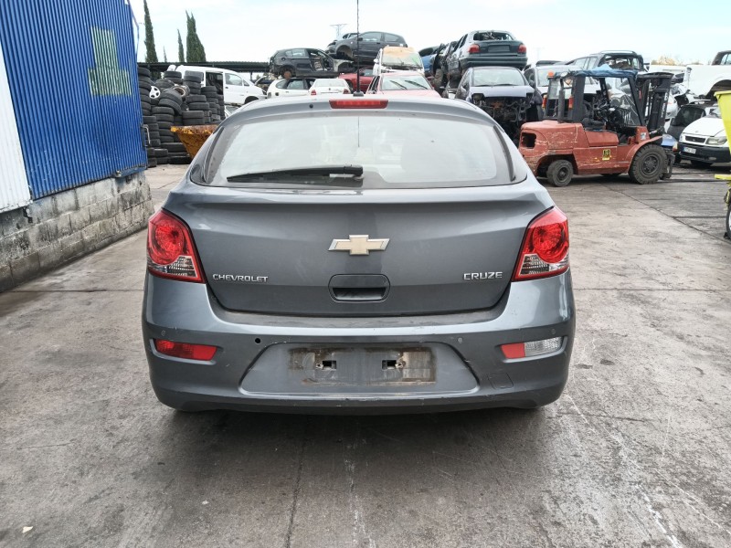 chevrolet cruze hatchback (j305) del año 2014