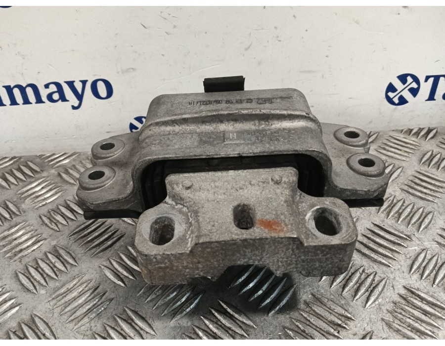 Recambio de soporte motor para volkswagen golf vi (5k1) 1.6 tdi dpf referencia OEM IAM 1K0199555N  