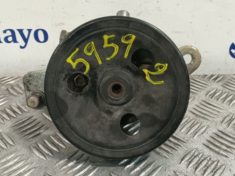 Recambio de bomba direccion para nissan cabstar e (tl_, vl_) 125.35, 125.45 (tl0, vl0) referencia OEM IAM   