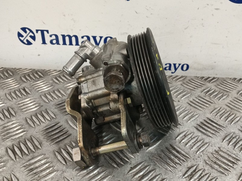 Recambio de bomba direccion para nissan cabstar e (tl_, vl_) 125.35, 125.45 (tl0, vl0) referencia OEM IAM   