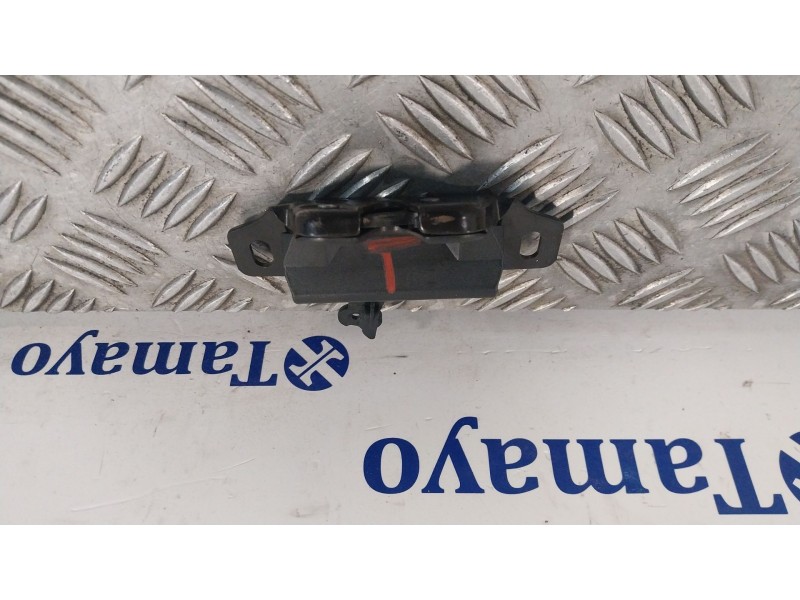 Recambio de cerradura maletero / porton para peugeot 306 berlina 3/4/5 puertas (s2) referencia OEM IAM   