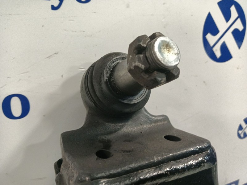 Recambio de brazo suspension inferior delantero derecho para hyundai h350 furgoneta 2.5 crdi referencia OEM IAM 5450159000  