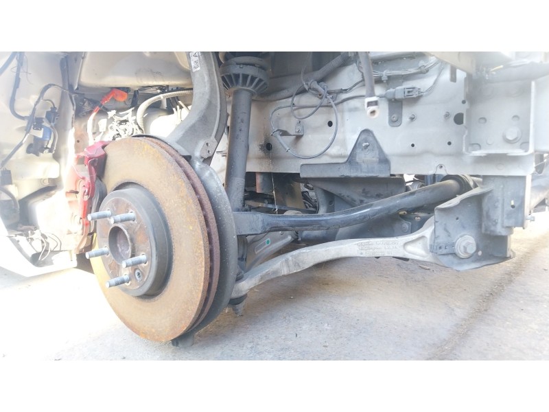 Recambio de brazo suspension superior delantero derecho para jaguar xe (x760) 2.0 d referencia OEM IAM T2H3192  