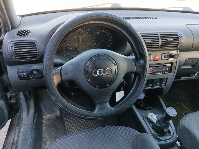audi a3 (8l1) del año 1997