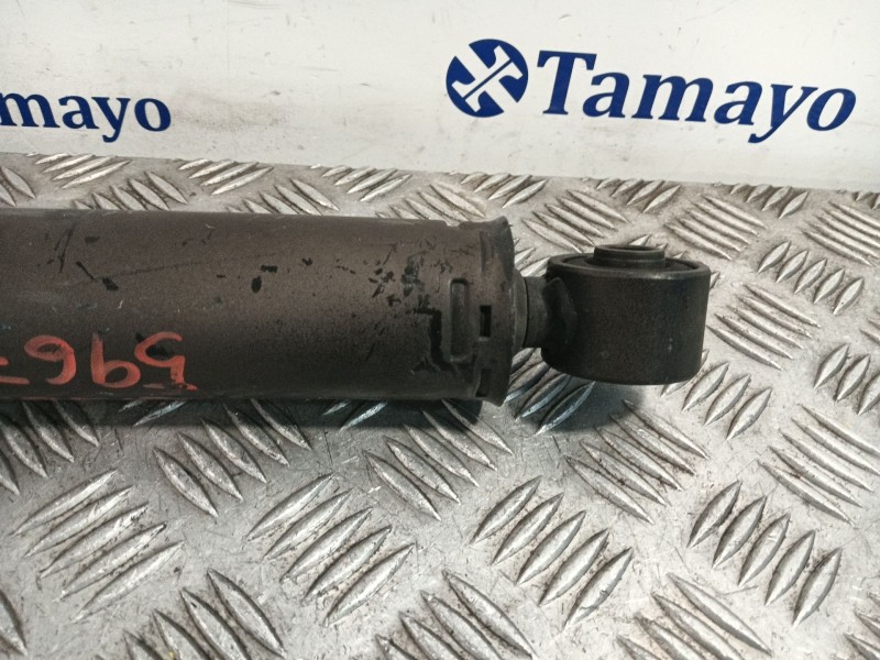 Recambio de amortiguador trasero izquierdo para hyundai h350 furgoneta 2.5 crdi referencia OEM IAM 5530059000  
