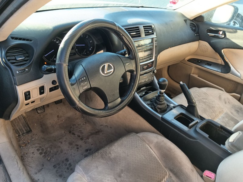 lexus is ii (_e2_) del año 2007