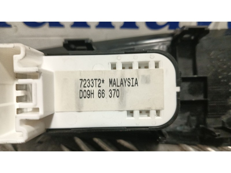 Recambio de mando elevalunas trasero izquierdo para mazda 2 lim. () referencia OEM IAM D09H66370  