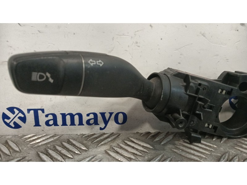 Recambio de mando multifuncion para hyundai h350 furgoneta 2.5 crdi referencia OEM IAM 7733MA1000  