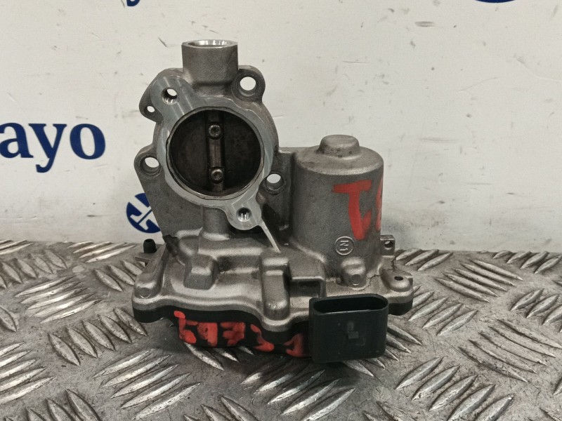 Recambio de caja mariposa para seat toledo iv (kg3) 1.6 tdi referencia OEM IAM 04B131501D  