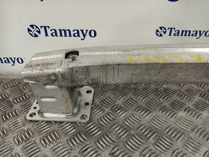 Recambio de refuerzo paragolpes delantero para citroën c4 lim. referencia OEM IAM 9672762080  