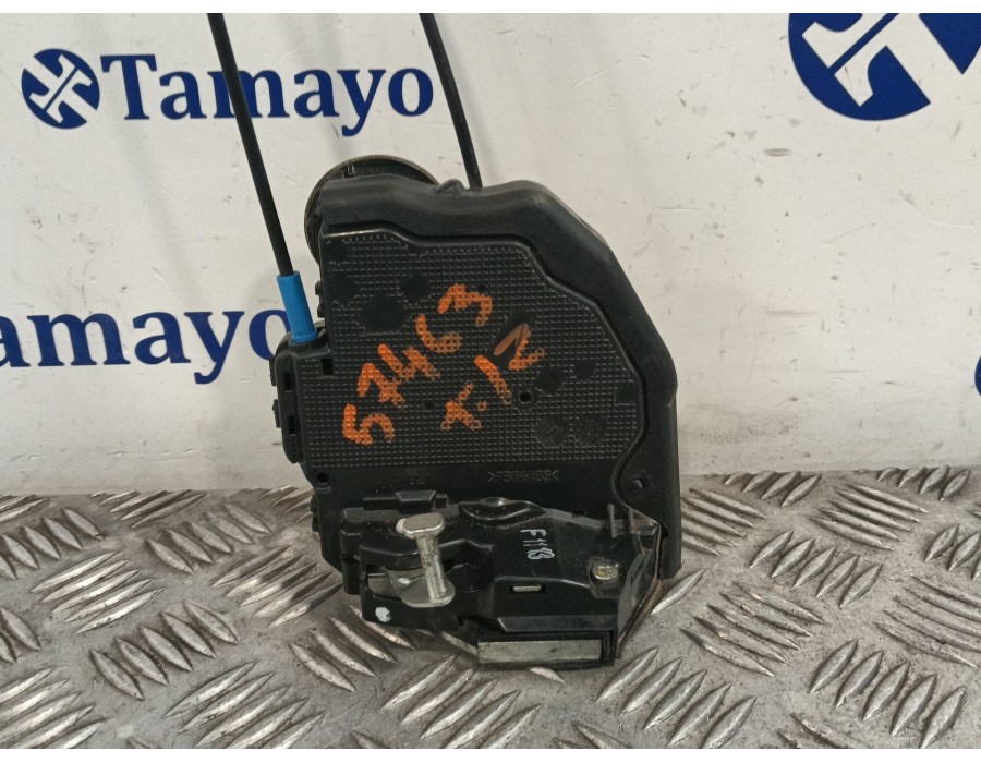 Recambio de cerradura puerta trasera izquierda para toyota auris (_e18_) 1.4 d-4d (nde180_) referencia OEM IAM A084219  