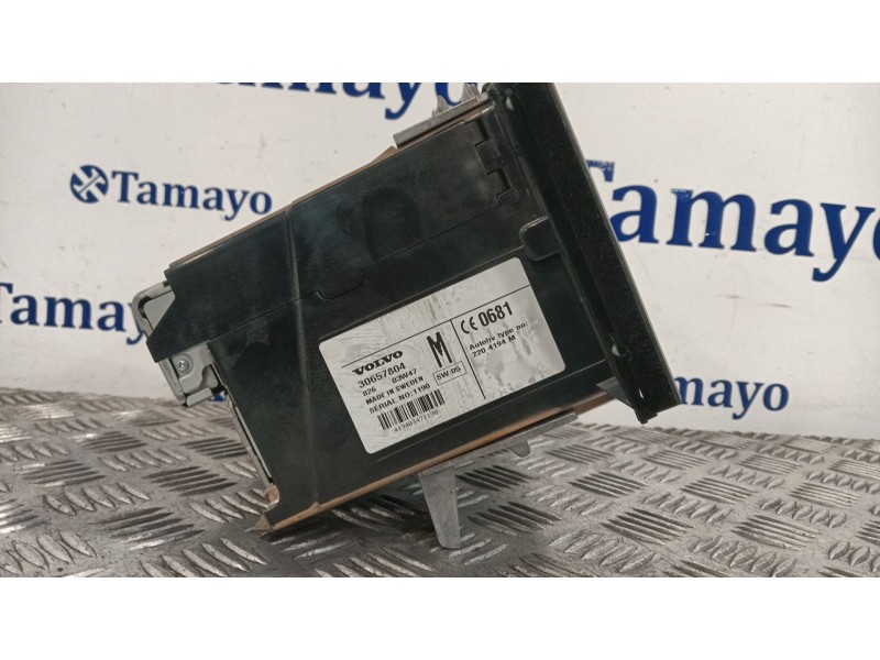 Recambio de sistema audio / radio cd para volvo xc70 referencia OEM IAM 30657804 306576381 