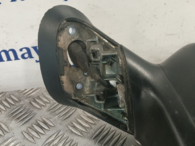 Recambio de retrovisor izquierdo para fiat grande punto (199) 1.3 16v jtd cat referencia OEM IAM   