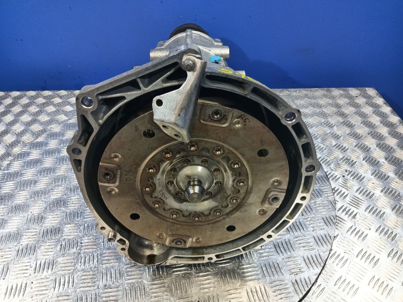 Recambio de caja cambios para bmw 5 touring (f11) 520 d referencia OEM IAM 24008615602  