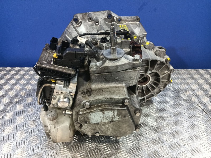 Recambio de caja cambios para peugeot 3008 i monospace (0u_) 1.6 hdi referencia OEM IAM   