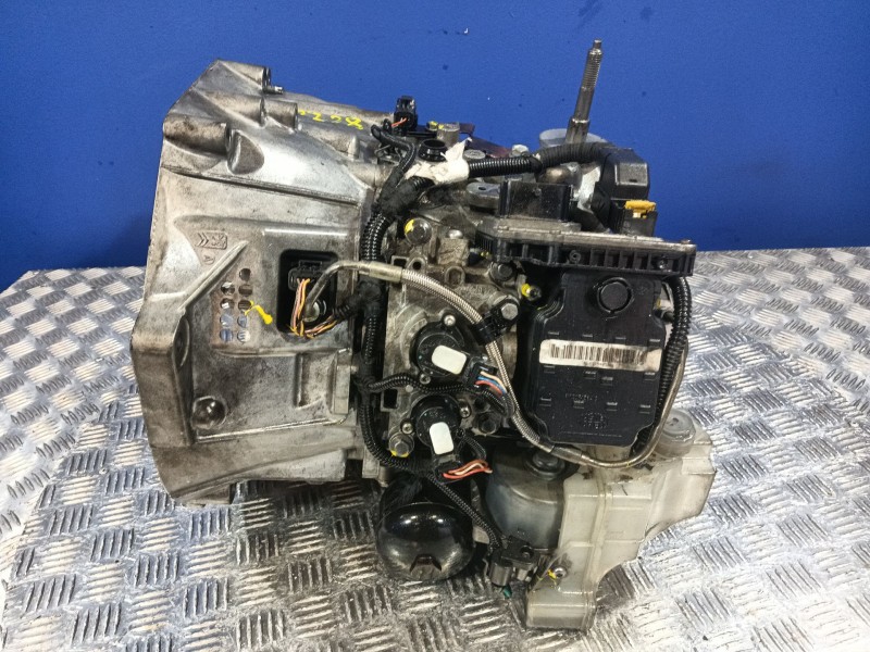 Recambio de caja cambios para peugeot 3008 i monospace (0u_) 1.6 hdi referencia OEM IAM   