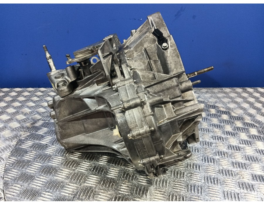 Recambio de caja cambios para renault scénic ii (jm0/1_) 1.5 dci (jm1e, jm16) referencia OEM IAM TL4A000  