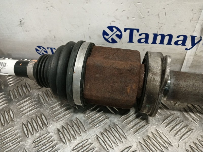 Recambio de transmision delantera derecha para volvo v40 hatchback (525) d3 referencia OEM IAM 36050801  