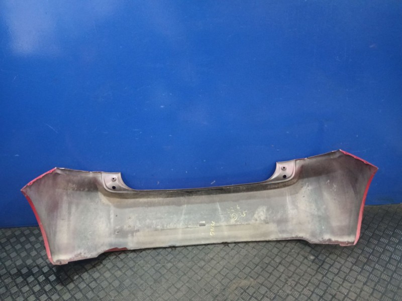 Recambio de paragolpes trasero para toyota auris (_e15_) 1.6 (zre151_) referencia OEM IAM 5215902400  