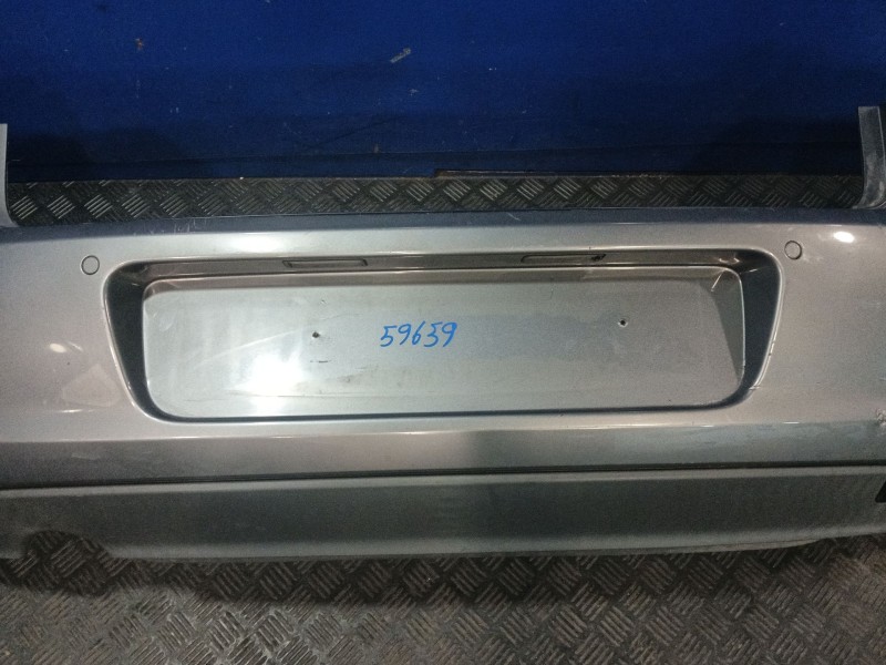 Recambio de paragolpes trasero para volkswagen golf vi (5k1) 1.6 tdi referencia OEM IAM 5K6807421  