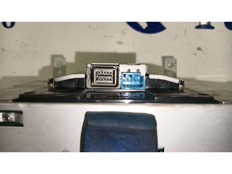 Recambio de pantalla multifuncion para volvo xc70 referencia OEM IAM 30656245  