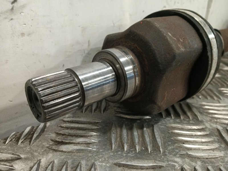 Recambio de transmision delantera izquierda para peugeot 3008 i monospace (0u_) 1.6 hdi referencia OEM IAM   