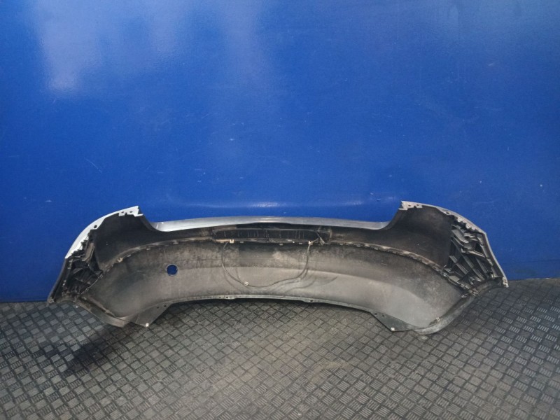 Recambio de paragolpes trasero para volkswagen golf v (1k1) 1.9 tdi referencia OEM IAM 1K6807421  