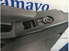 Recambio de guarnecido puerta delantera izquierda para hyundai h350 furgoneta 2.5 crdi referencia OEM IAM   9369159000 2
